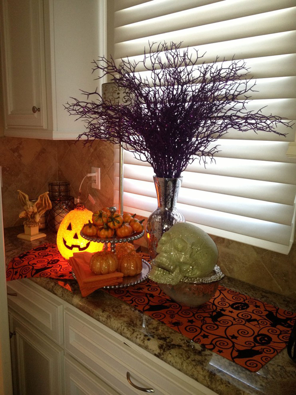 Holiday-Decor-Haloween-1-by-Envy-Decor-LLC-1 Modern Halloween décor that you can try in your house