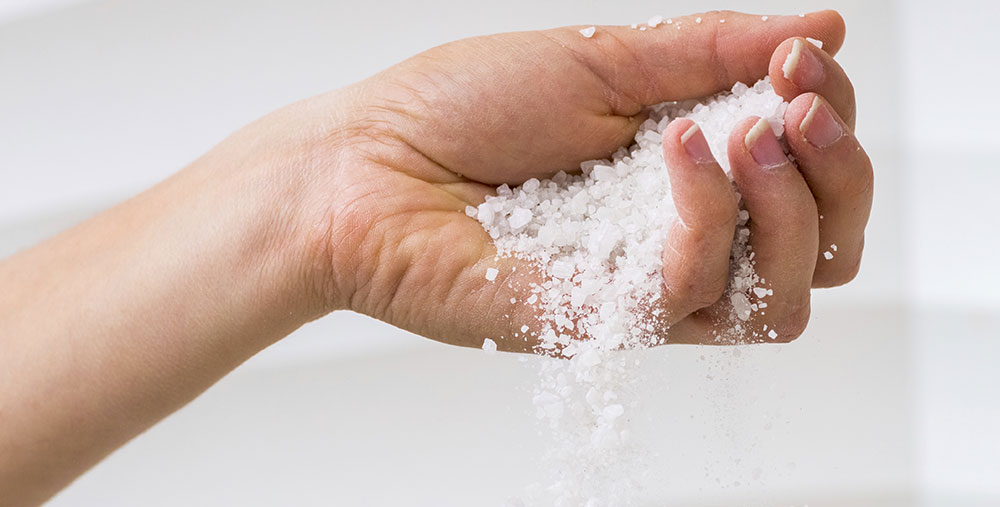epsom-salt How to remove fiberglass insulation from skin easily