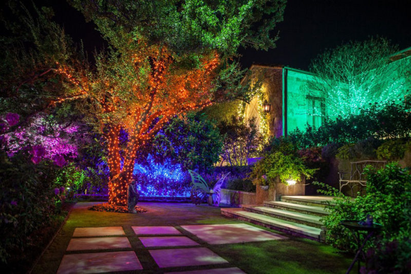 Outdoor Christmas lights ideas to use when decorating your house