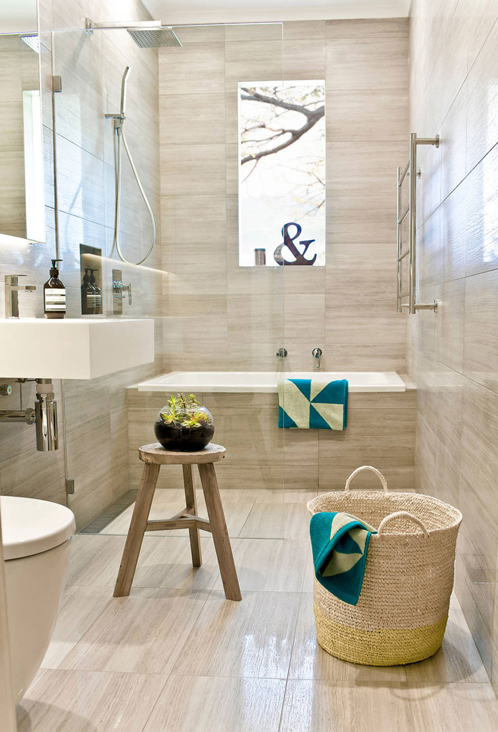 Tim-Ditchfield-Architects-by-GIA-Bathrooms-Kitchens Where to hang wet towels in a small bathroom