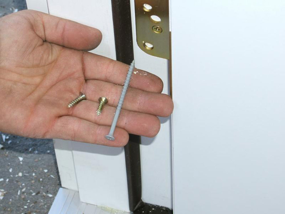 long-screw How to improve your front door security without spending a fortune