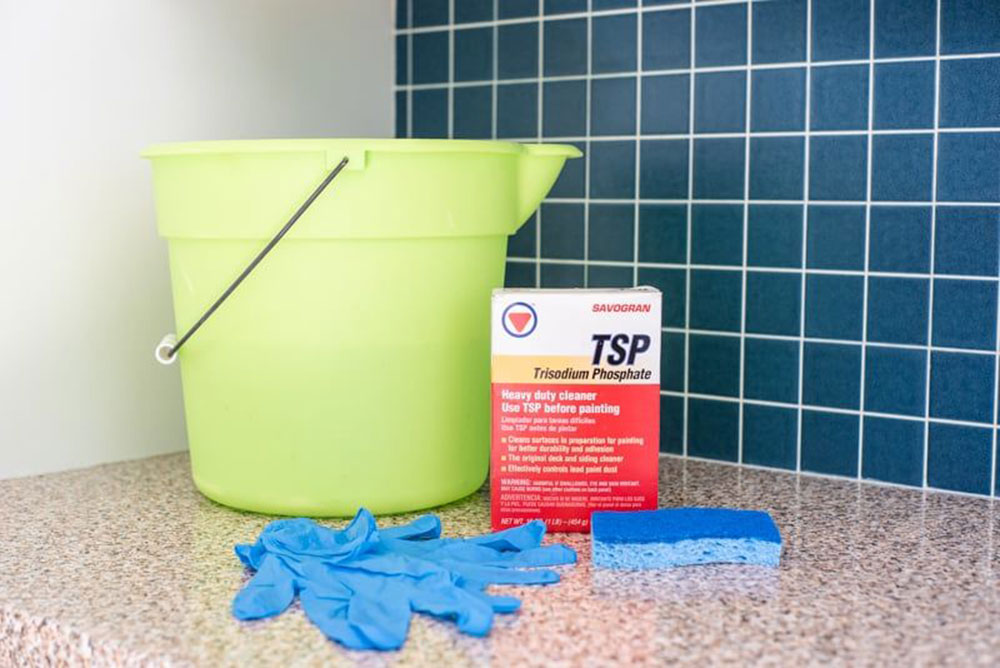 tsp How to clean nicotine off walls to make them look new again