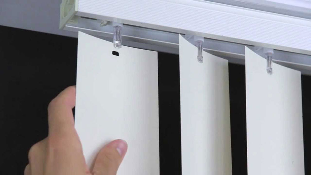 How-to-Remove-Vertical-Blinds How to Remove Blinds Easily and With Zero Hassle (Answered)