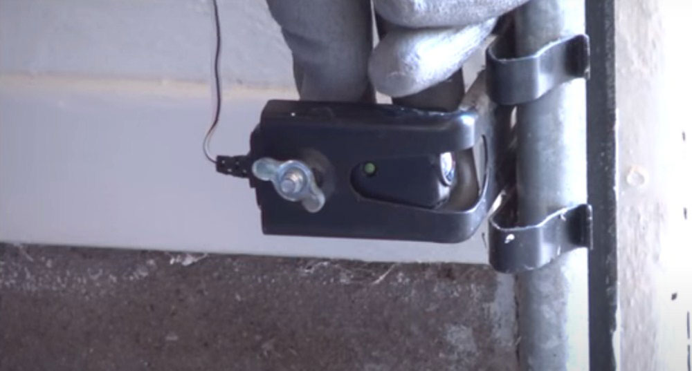 How To Fix The Garage Door Sensor Quickly, Garage Door Sensor Yellow Light