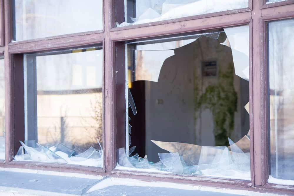 When-Should-You-Replace-a-Cracked-Glass-Window How to Fix a Cracked Glass Window (Useful Tips)