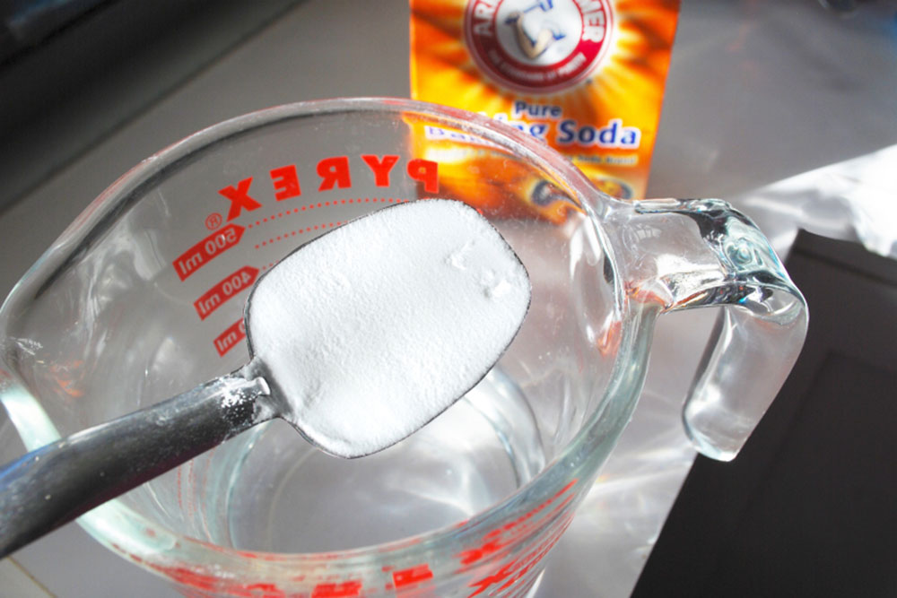 Baking-soda How to remove deep scratches from plastic easily