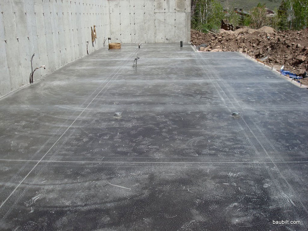 Plan-first How to level a concrete floor that slopes (Must read)