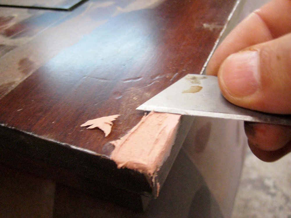 Repair-broken-areas How to refinish a dresser: Awesome refinishing tips