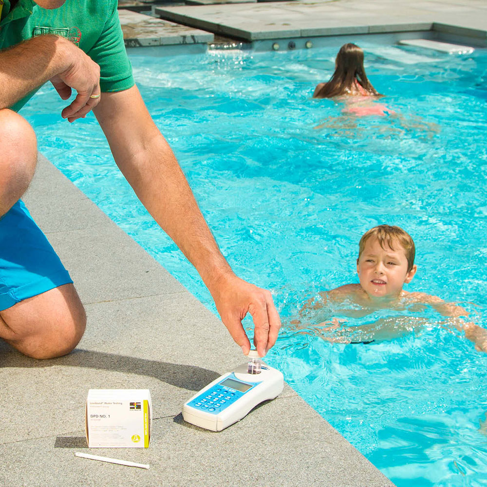 Measure-phosphates-level2 How to lower phosphates in a swimming pool