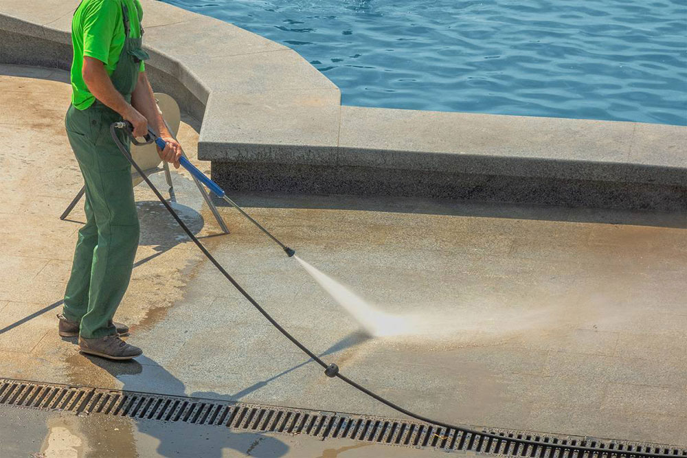 högtryckstvätt hur man tar bort kalciumavlagringar från poolplattor