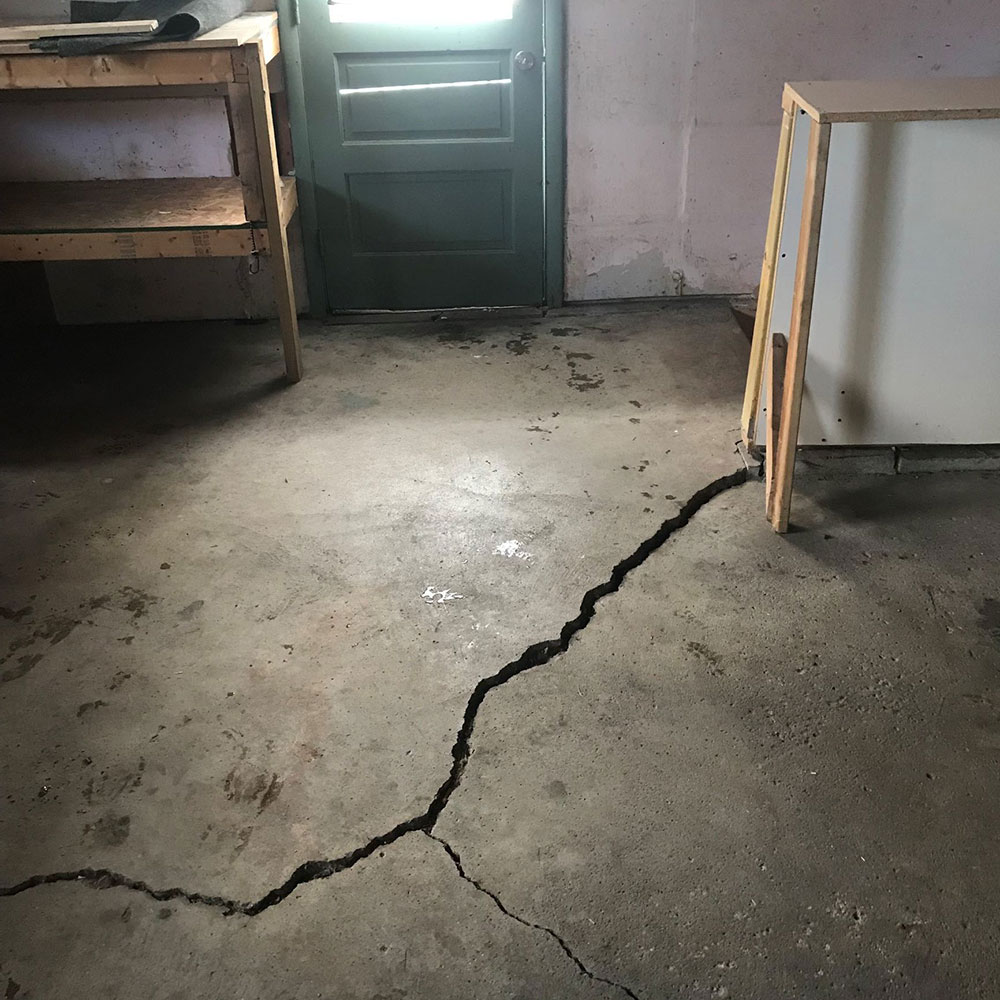 Settling-of-the-Slab What do cracks in the basement floor mean and what to do?