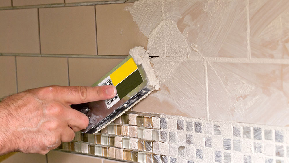 sanded What is the difference between sanded and unsanded grout?
