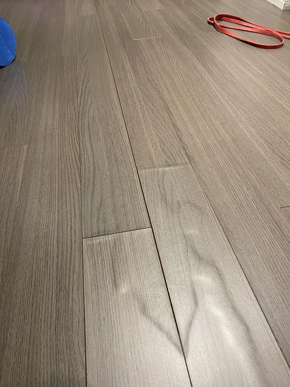 Buckling-1 DIY Guide: How to Fix Swollen Laminate Flooring in No Time