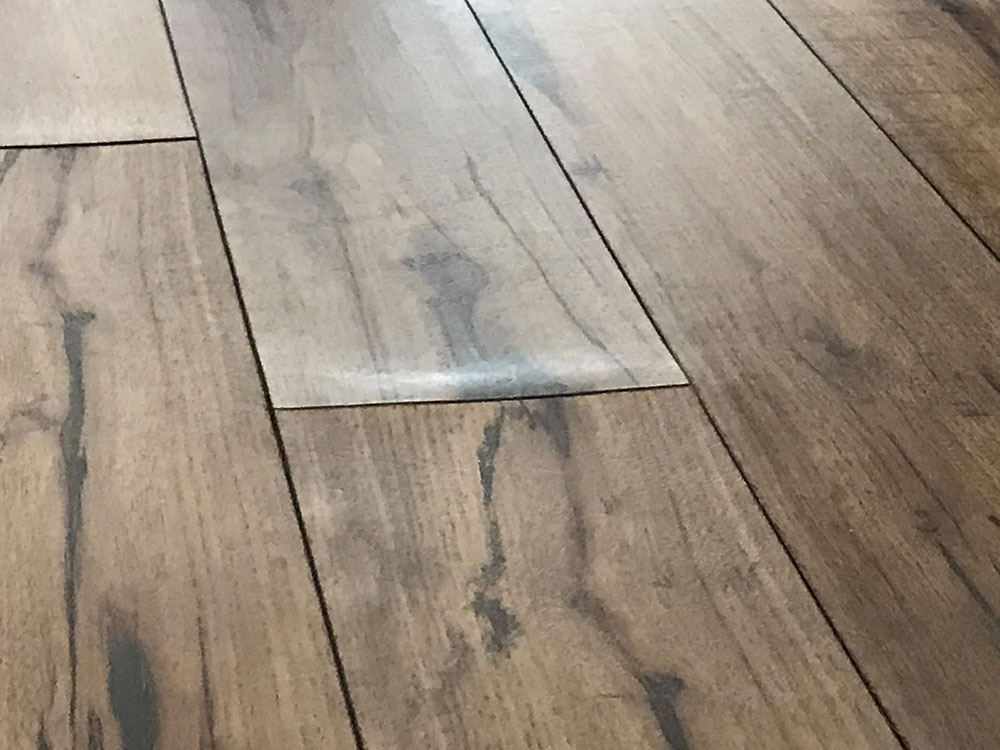 How to repair swollen laminate flooring easily