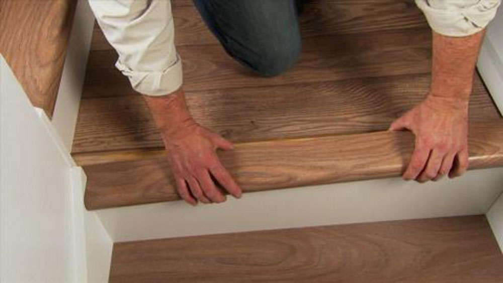 How To Install Laminate Flooring On, How To Install Laminate Flooring On Stairs With Overhang