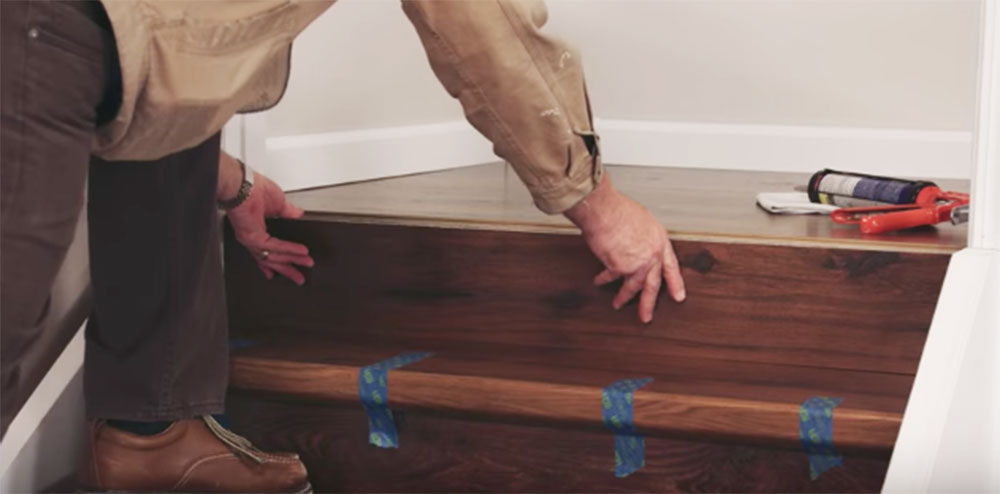 riser How to install laminate flooring on stairs (Quick guide)