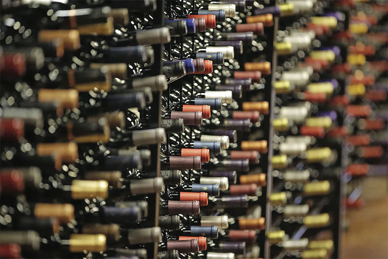44 Helpful Wine Storage Dos And Don'ts: Home Design Done Right