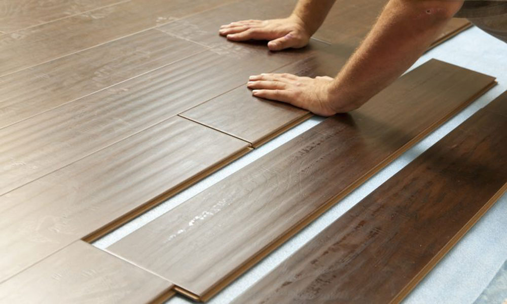 Assembling-the-puzzle How to end laminate flooring at doorways