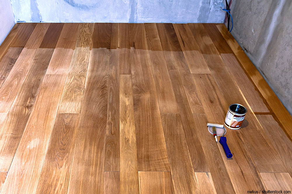 poly How to choose hardwood flooring (Quick guide)