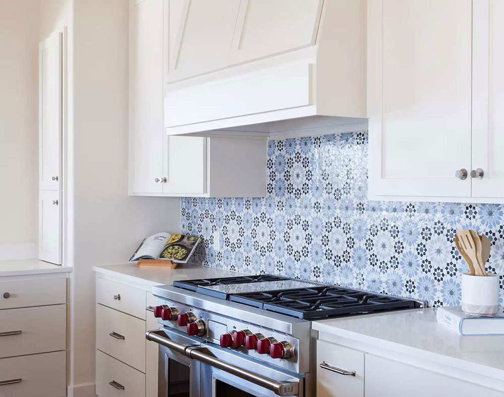 Ask-About-Wear-and-Tear How To Choose A Backsplash That Looks Great In Your Kitchen