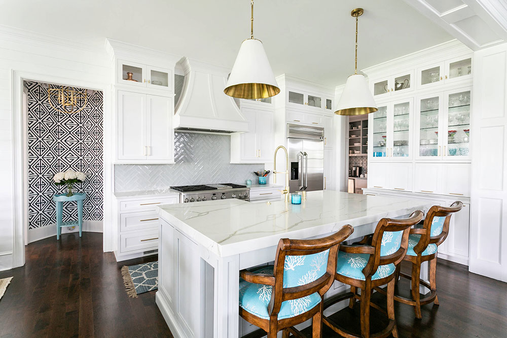 Best-of-Fall-2018-by-Charleston-Home-Design-Mag What Backsplash Goes With White Cabinets