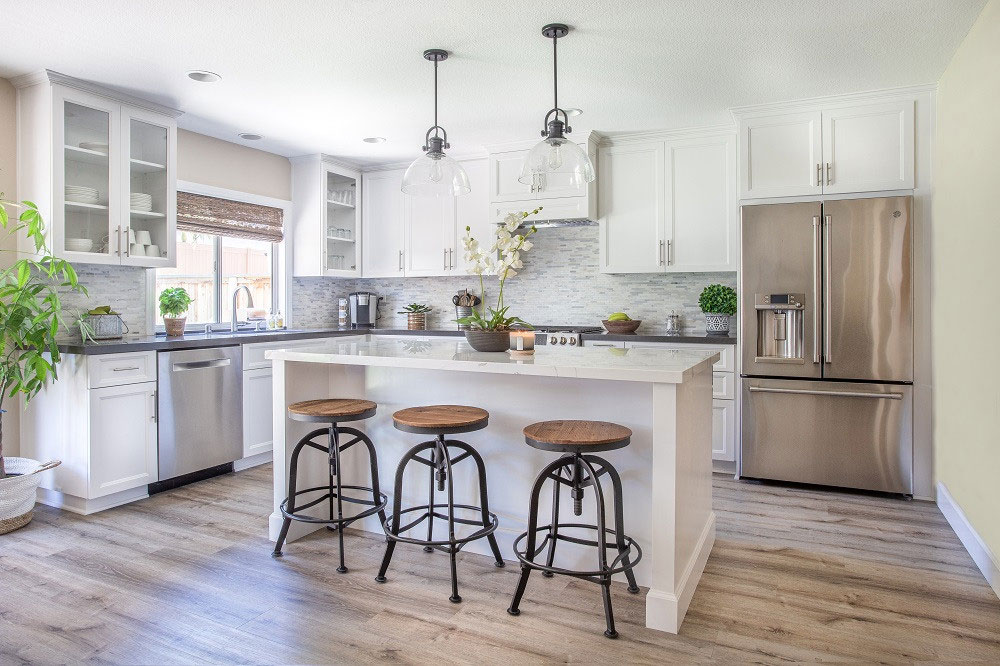 RSM-Kitchen-2019-by-Casafina-Interior-Design What Backsplash Goes With White Cabinets