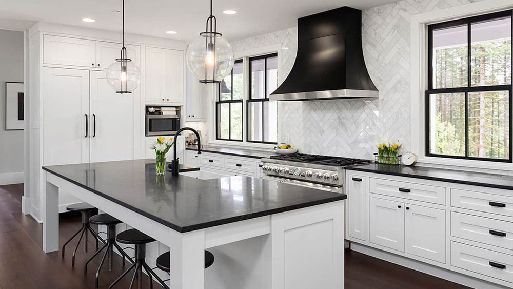 What Backsplash Goes With Black Granite, Kitchen Backsplash Tile Ideas With Dark Countertops
