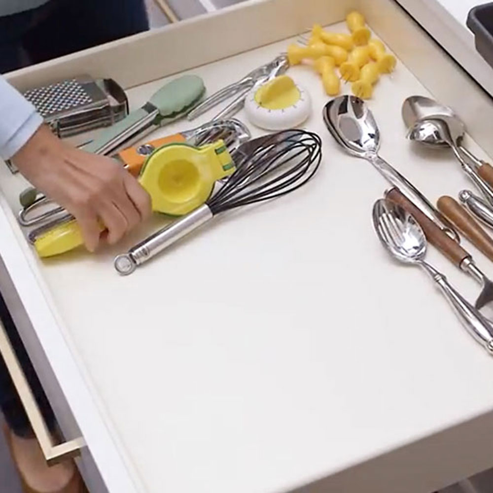 Keep-Essential-Utensils-in-a-Drawer How to Organize Kitchen Utensils to Find Them Better