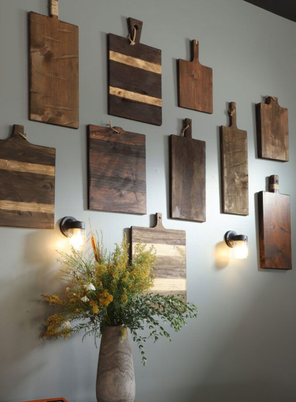 So-Many-Options How to Display Cutting Boards on a Kitchen Counter