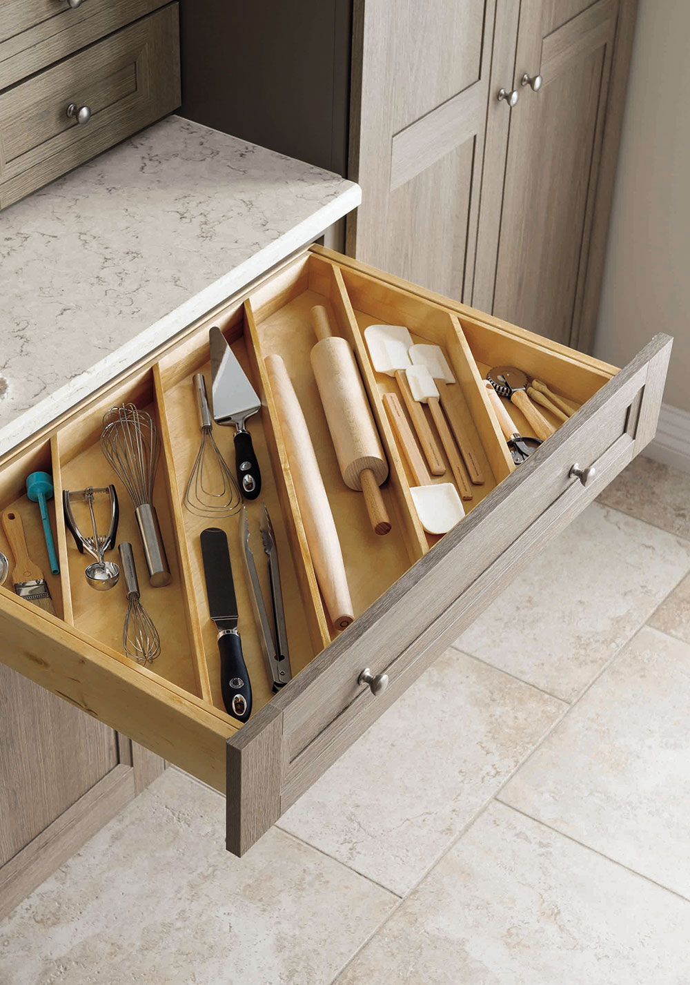 Utensils-Set-Up-Diagonally-In-a-Drawer How to Organize Kitchen Utensils to Find Them Better