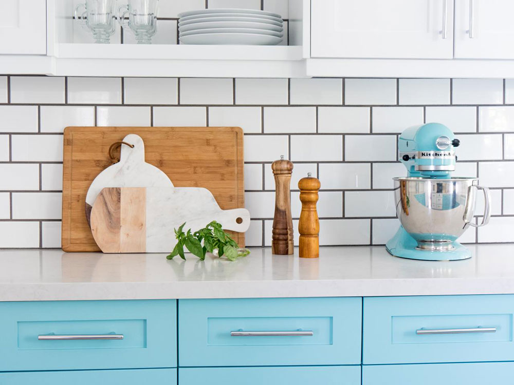woodboard How to Accessorize a Kitchen Counter with Ease