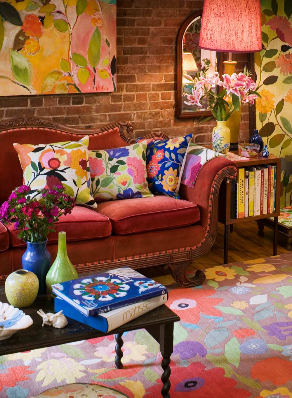 1-11-6 Paint Colors That Go With a Red Brick Wall