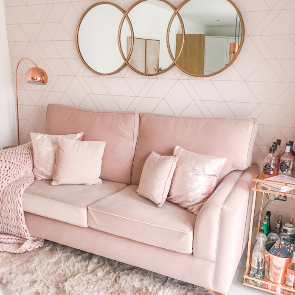 1-24-4 Colors That Go With Rose Gold When Decorating a Room