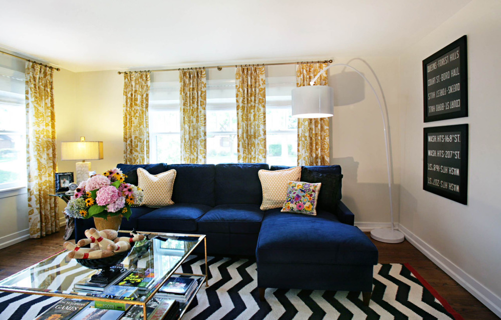 1-35-4 Colors That Go With Royal Blue When Decorating a Room