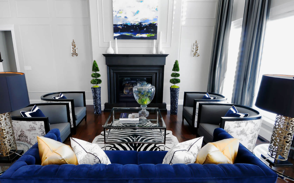 1-36-4 Colors That Go With Royal Blue When Decorating a Room