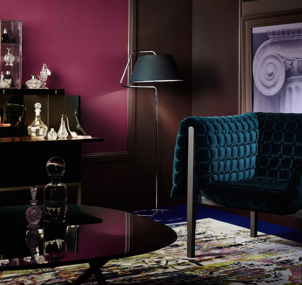 1-38-6 Colors That Go With Burgundy for a Noble-Looking Interior