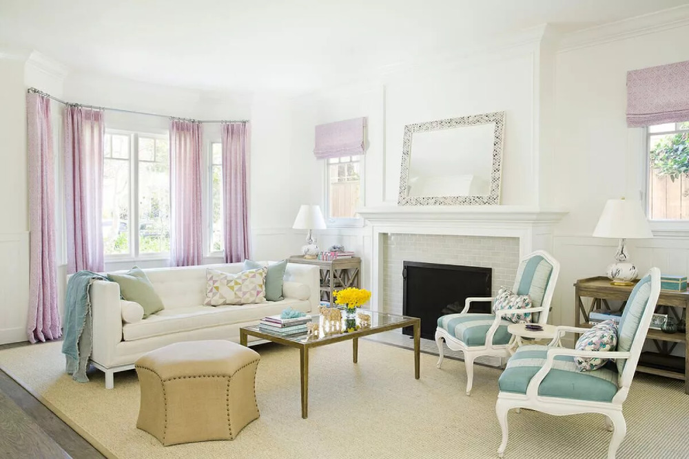 1-42-9 Colors That Go With Light Blue: Sleek Interior Ideas