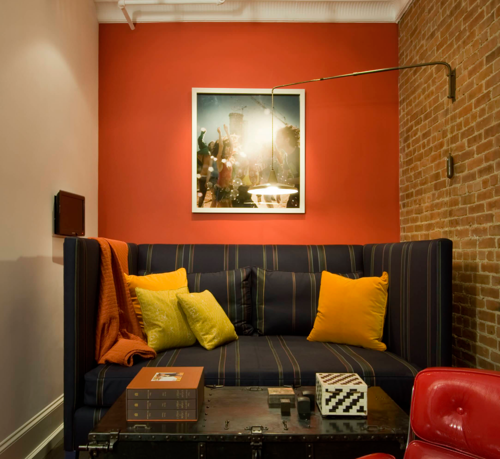 1-44 Colors That Go With Red Brick for Your Walls