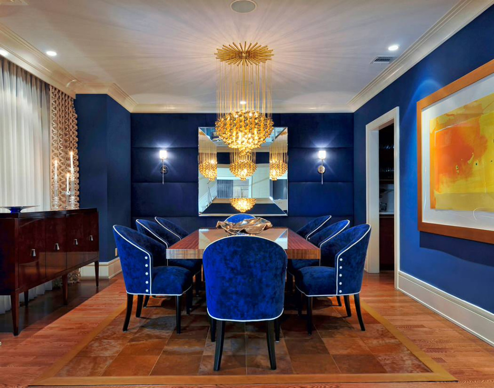 1-51-1 Colors That Go With Royal Blue When Decorating a Room