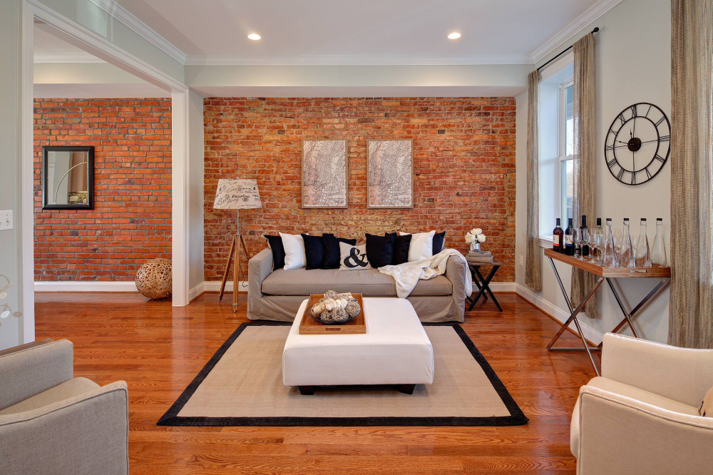 1-57 Colors That Go With Red Brick for Your Walls