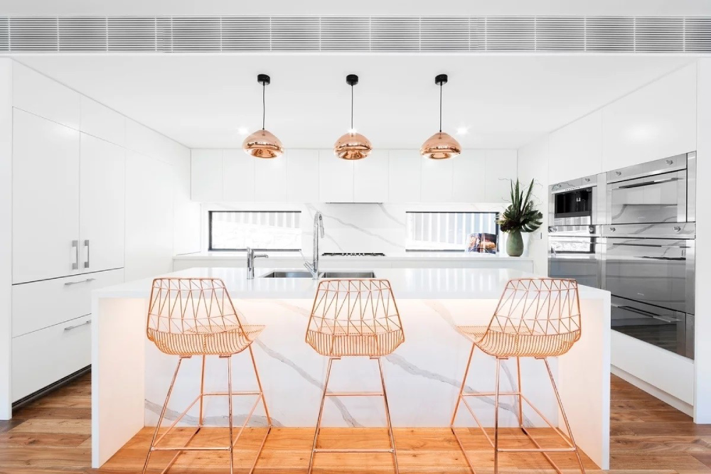 contemporary-kitchen-8 Colors That Go With Rose Gold When Decorating a Room