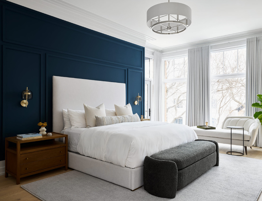 1-19-1 Colors That Go With Navy Blue in Interior Design