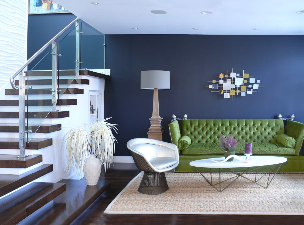 1-24-1 Colors That Go With Navy Blue in Interior Design