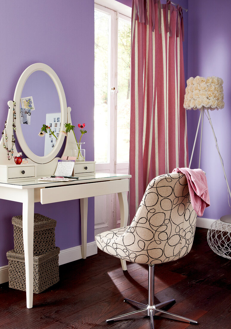1-26 What Color Curtains Go With Purple Walls