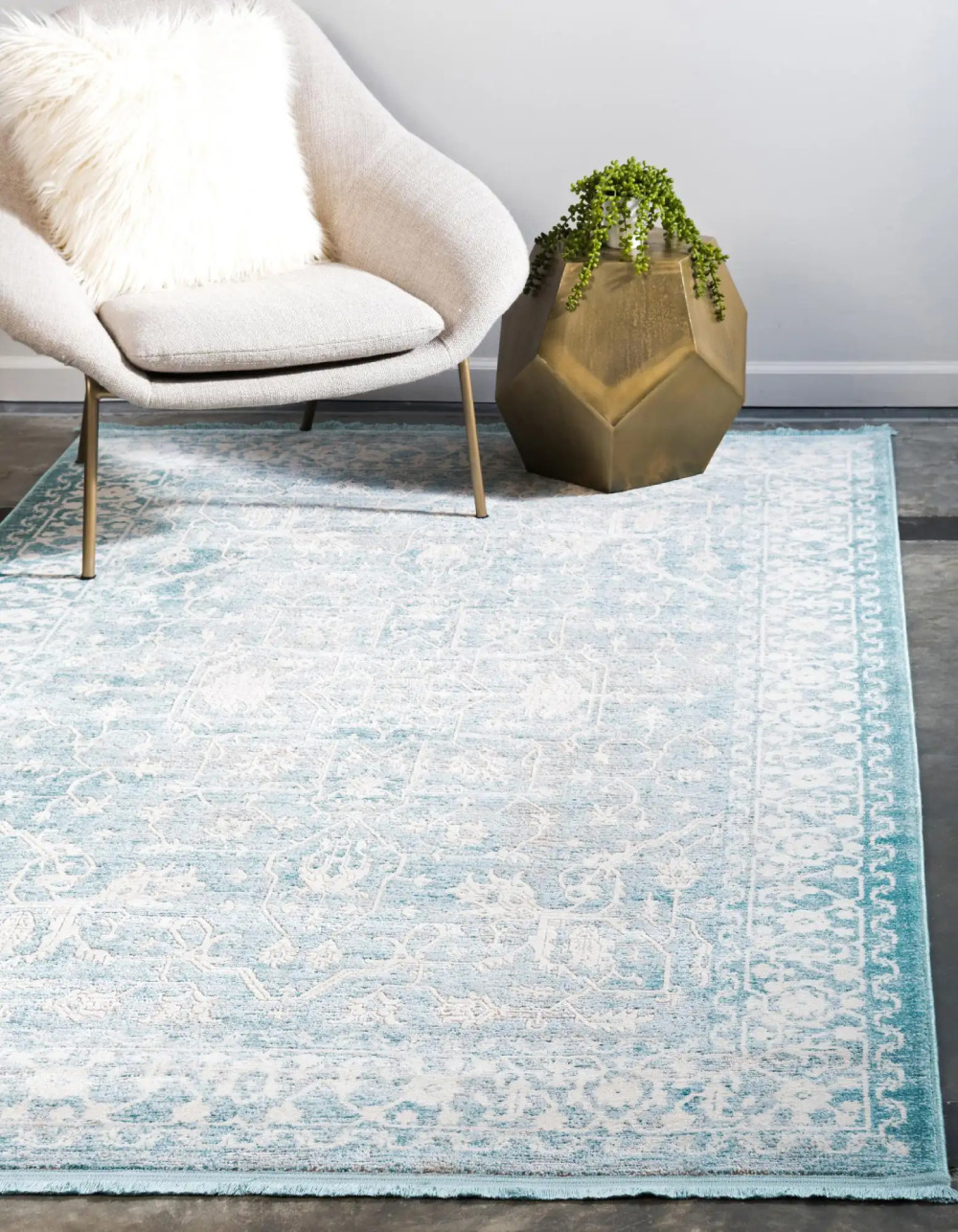 1-33-8 Rugs that go with grey floors: 25 ideas