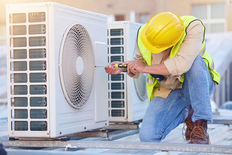 AdobeStock_560135424 A 13-Item Checklist For Routine HVAC Maintenance