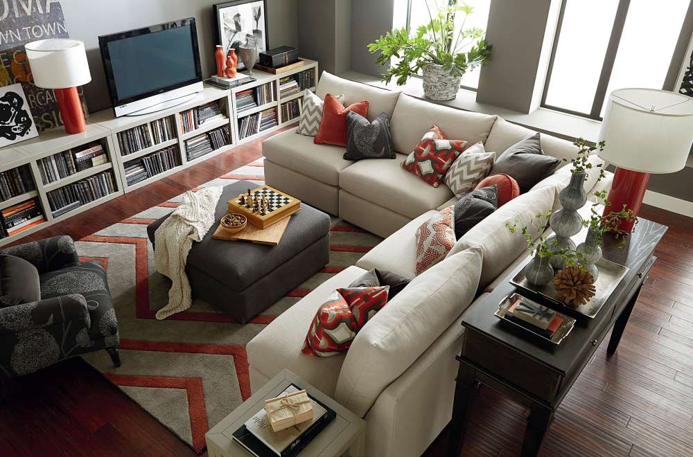 beckham-l-shaped-sectional-by-bassett-furniture-bassett-furniture-img_5951cc560391d462_14-4244-1-384e6661 Chic Throw Pillow Ideas for a Beige Couch